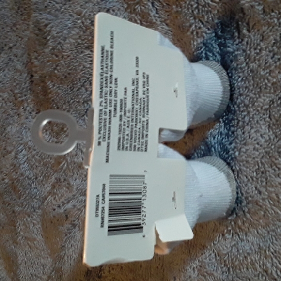 Baby booties - Picture 2 of 3